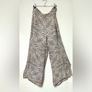 Alice & Trixie Silk Wide Leg Pants In Brown and Cream Earthy Tones
Size Large